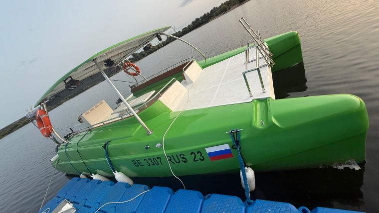 Прогулки на катамаране по Оке